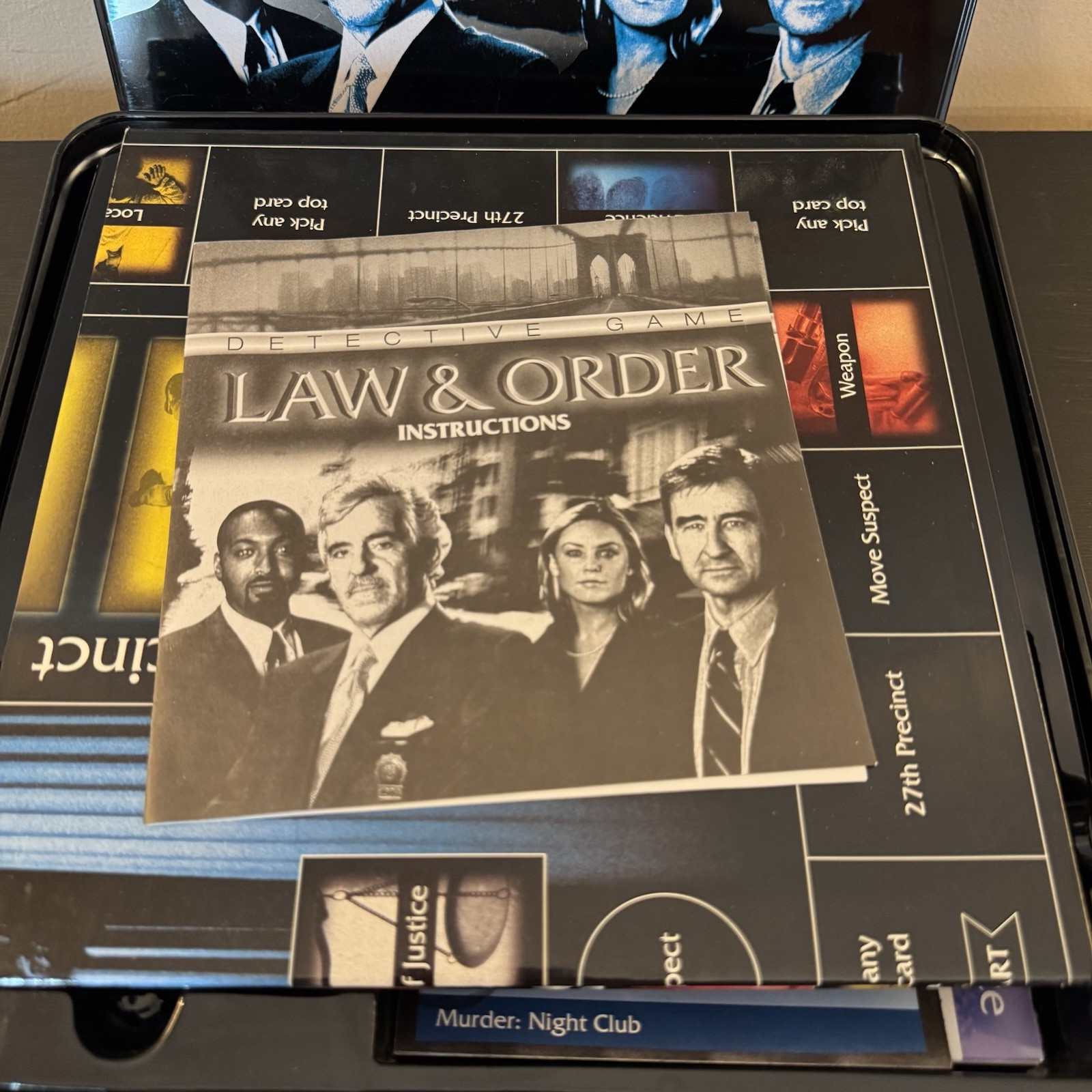 Law & Order Board Game Tin Edition 2004 Detective Game 2–4 Players As-Is
