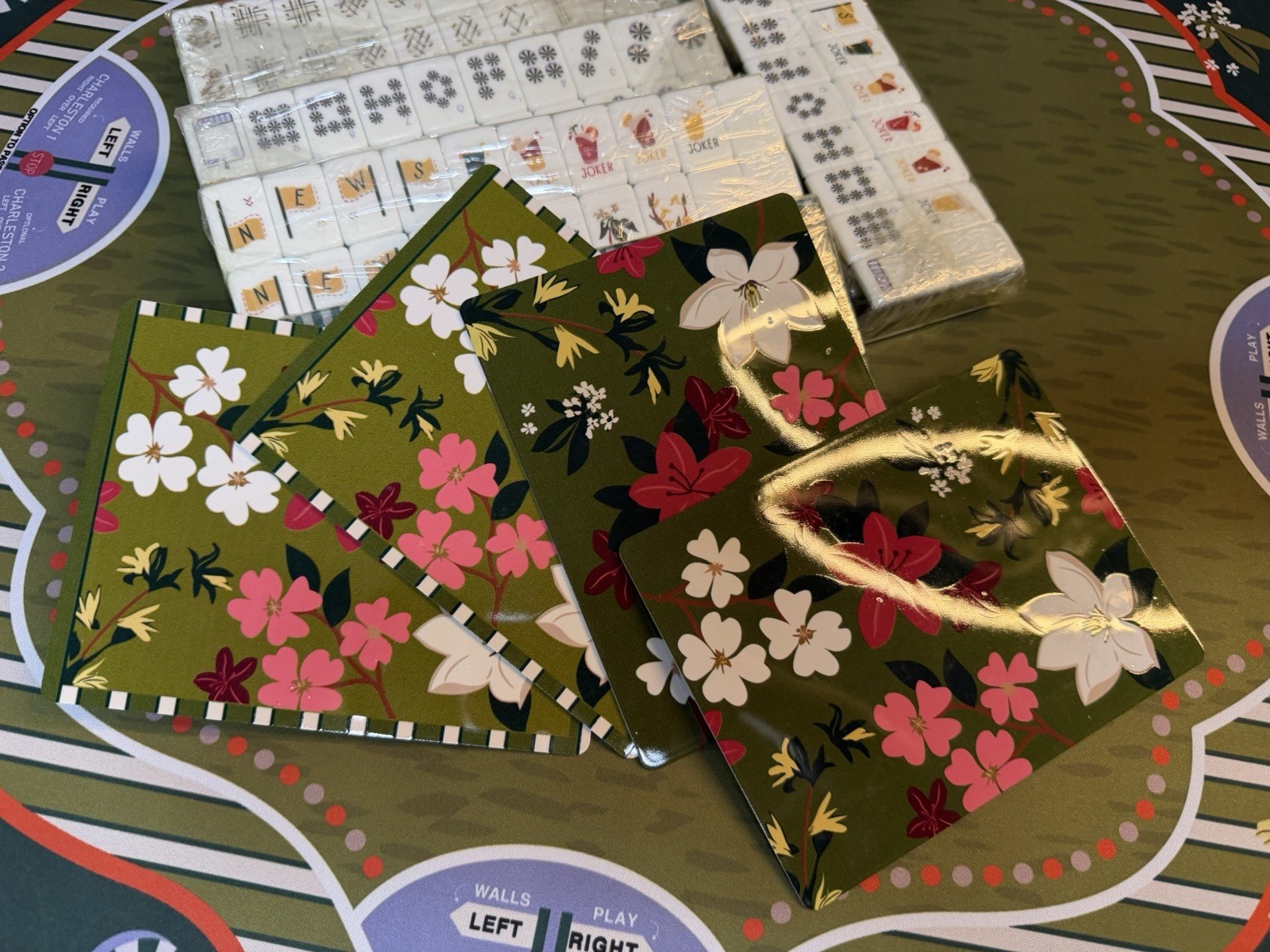Luxury American Mahjong Set | Green Stripe Tiles + Golf Playing Mat | New