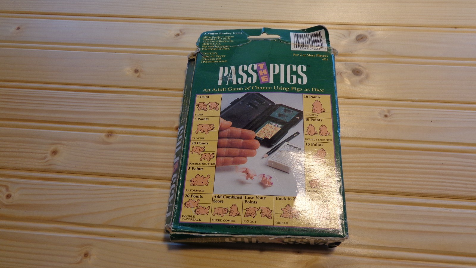 Vintage 1992 Milton Bradley Pass The Pigs Portable Travel Game