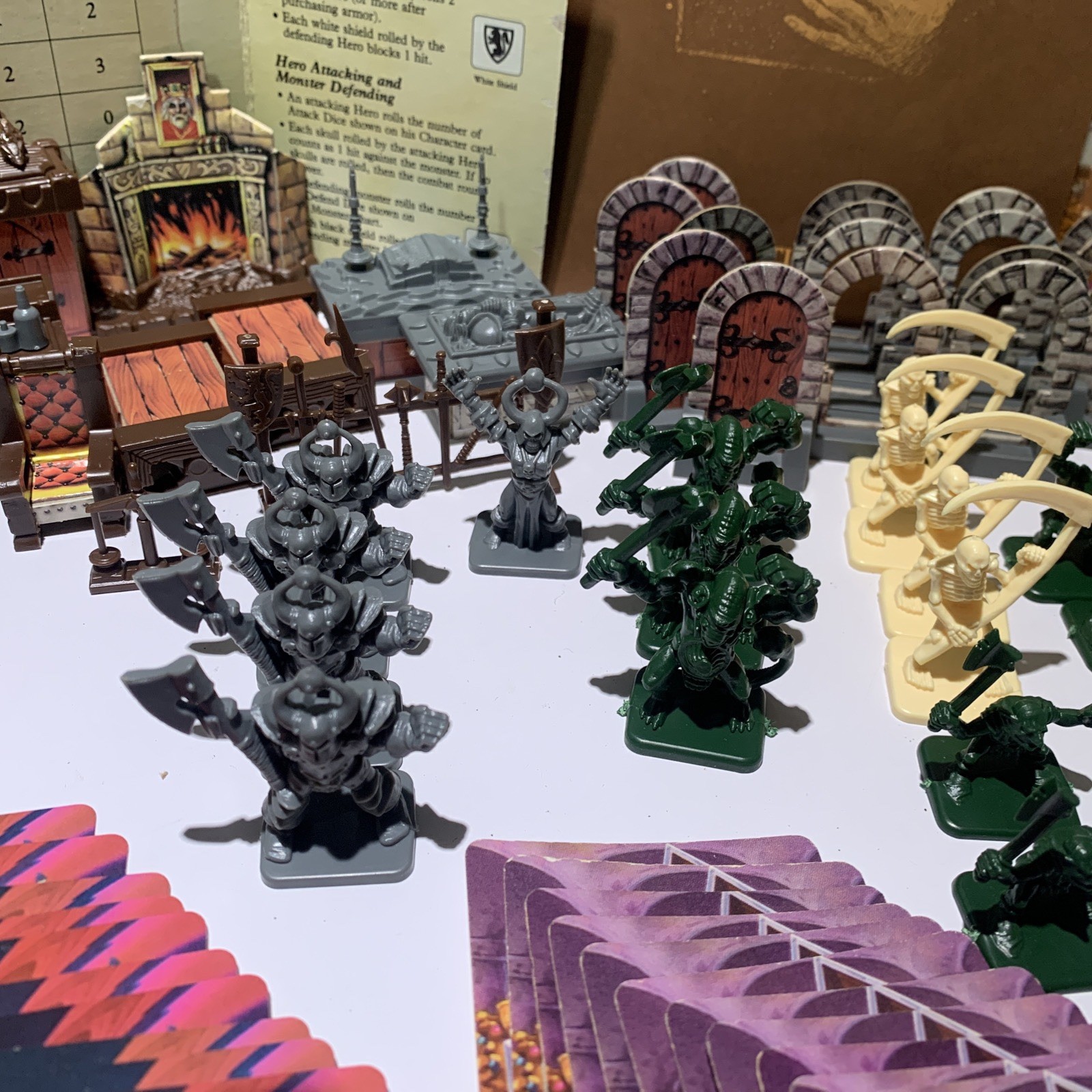 MB Hero Quest Board Game 1989-1990 + Kellar’s Keep Near Complete