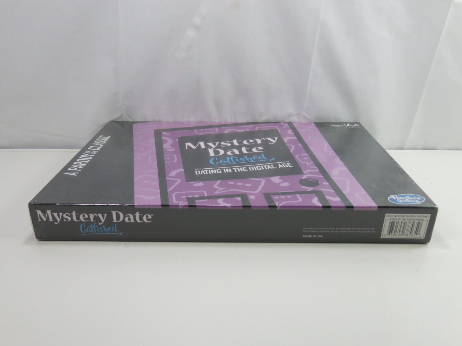 Mystery Date Catfished Dating In The Digital Age Hasbro Board Game 2018