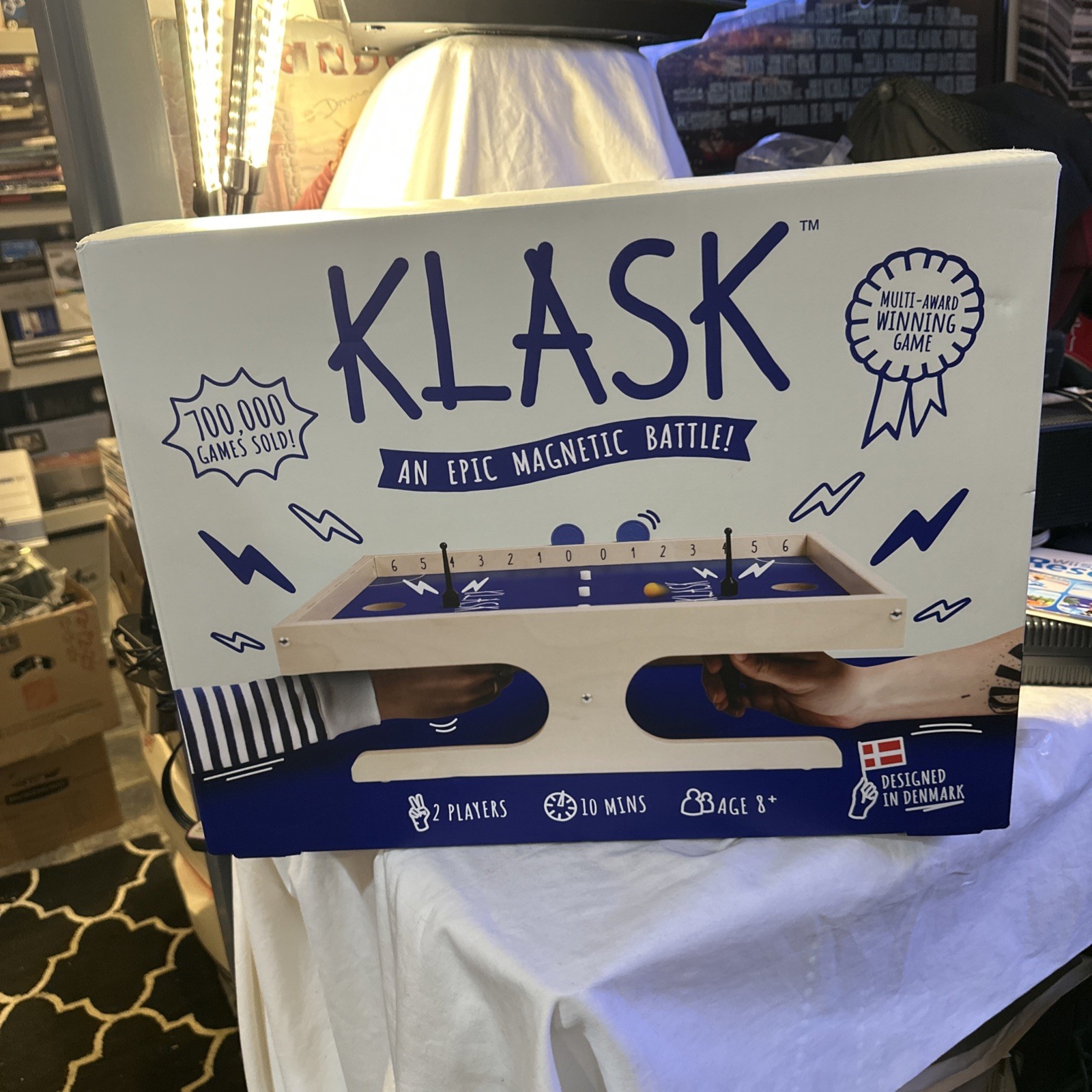 KLASK An Epic Magnetic Battle! – TableTop Game Two Player 10 Minute Age 8+ Denma