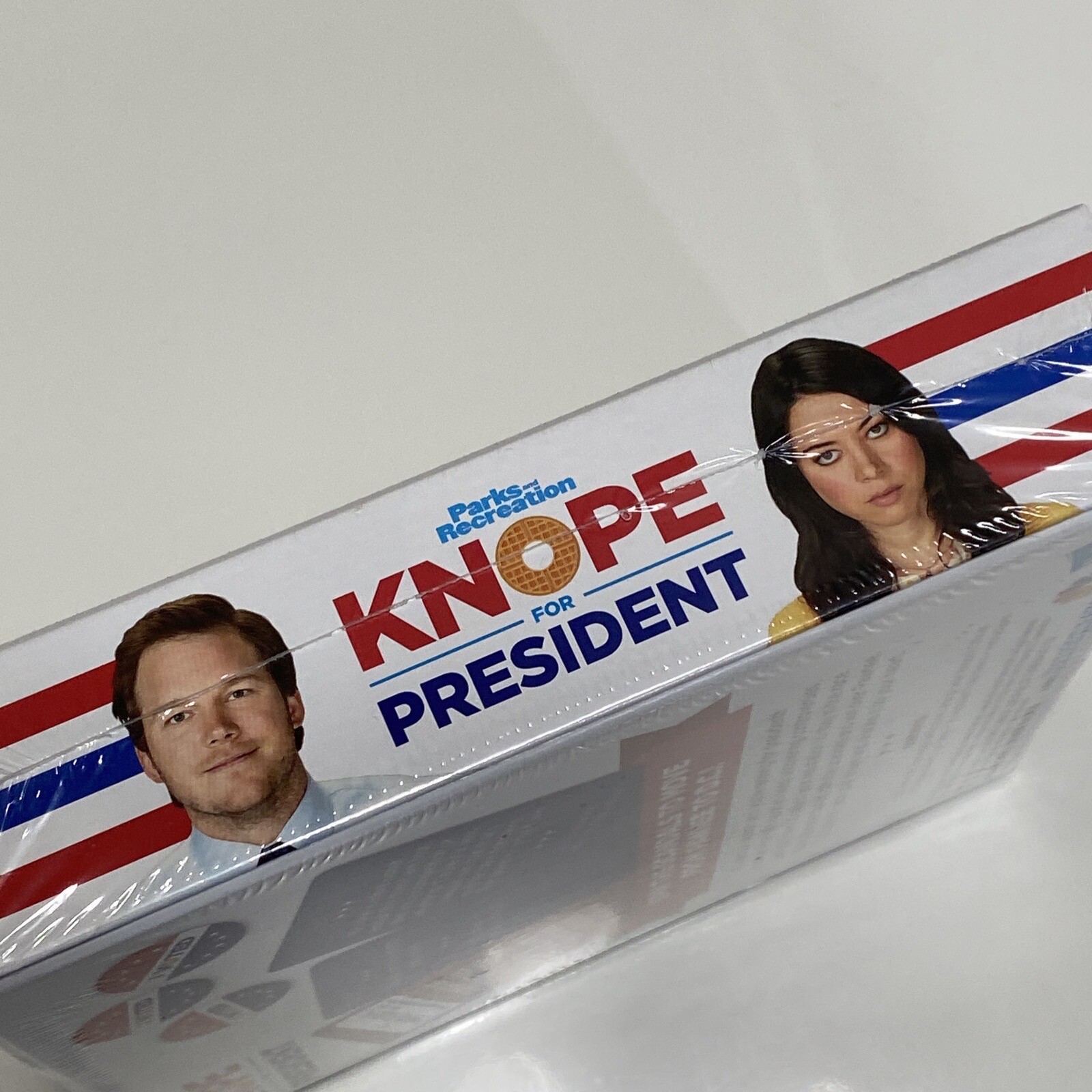 NEW Hasbro Parks & Recreation Party Card Game KNOPE For President 2020