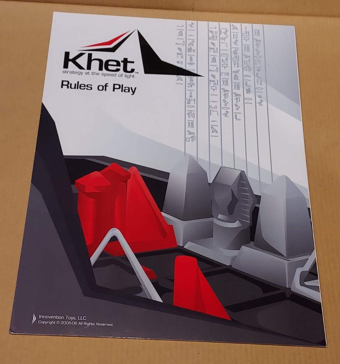 KHET The Laser Game Strategy Board Game Mensa Winner Complete w/ Working Lasers