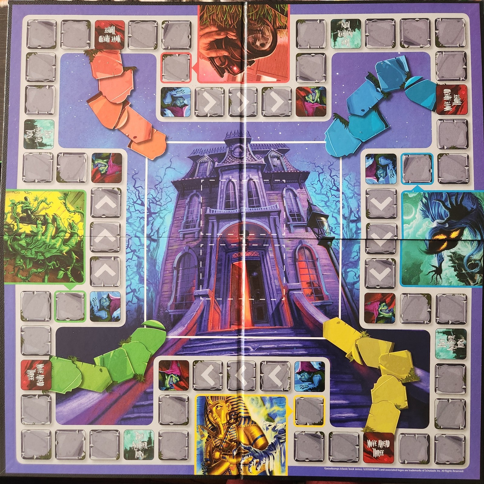 Goosebumps: Race To Dead House Board Game