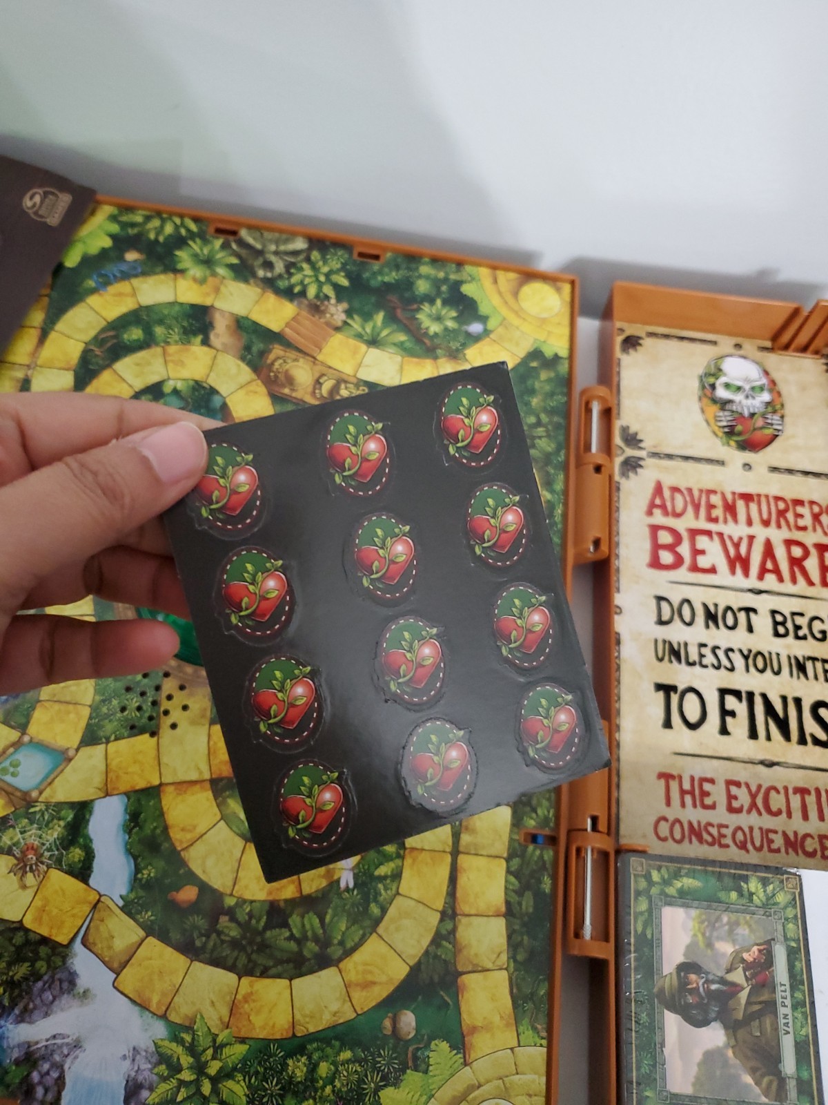 Spin Master Jumanji Complete Deluxe Electronic Board Game Never Used