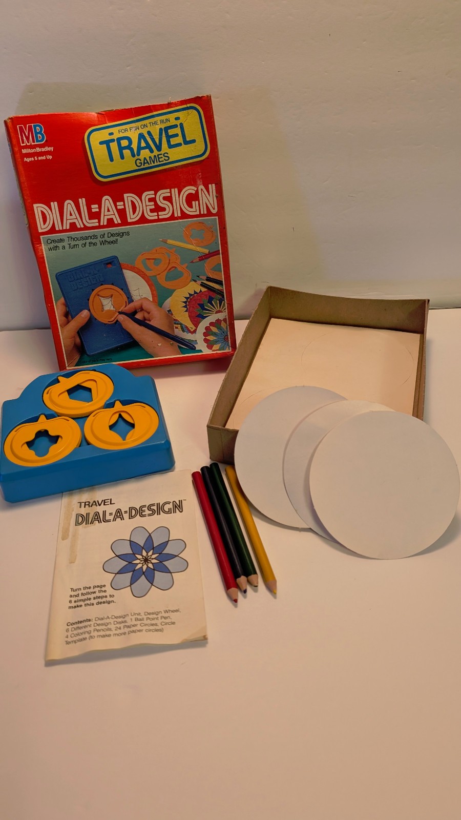 Vintage 1989 Milton Bradley DIAL A DESIGN Travel Games Toy Ages 5 and up