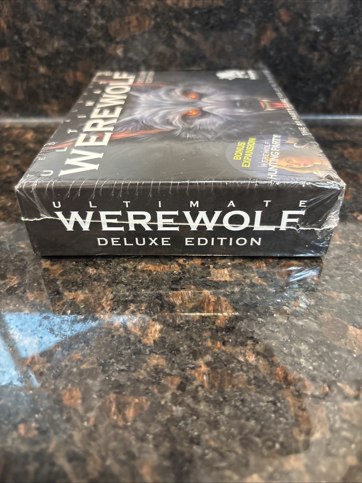 ULTIMATE WEREWOLF Deluxe Edition Game(5-75 Players, Bezier Games)Cards Sealed322