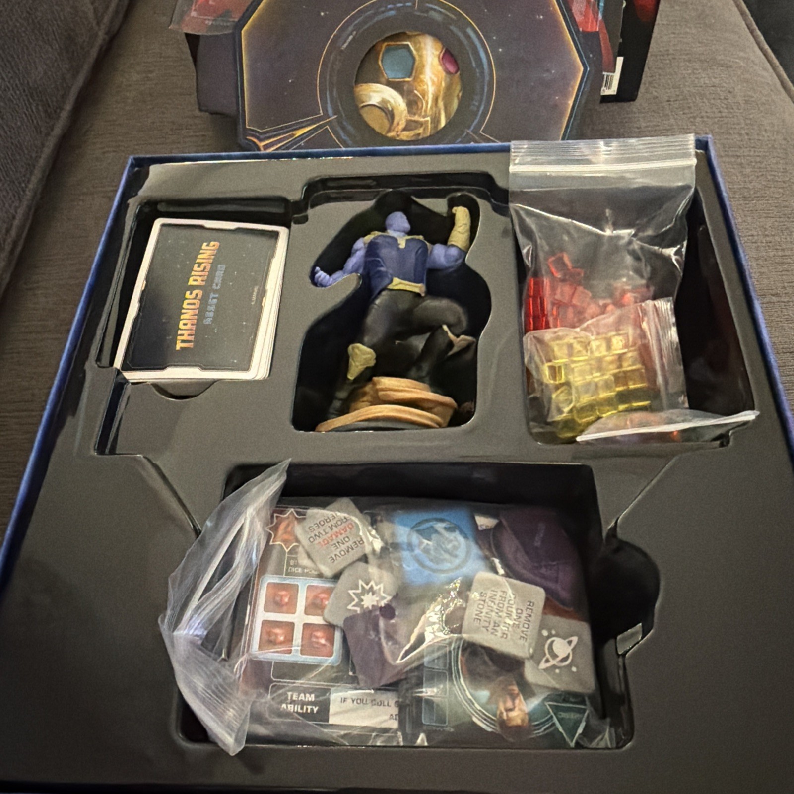 Thanos Rising Avengers Infinity War Board Game USAOpoly Complete Marvel