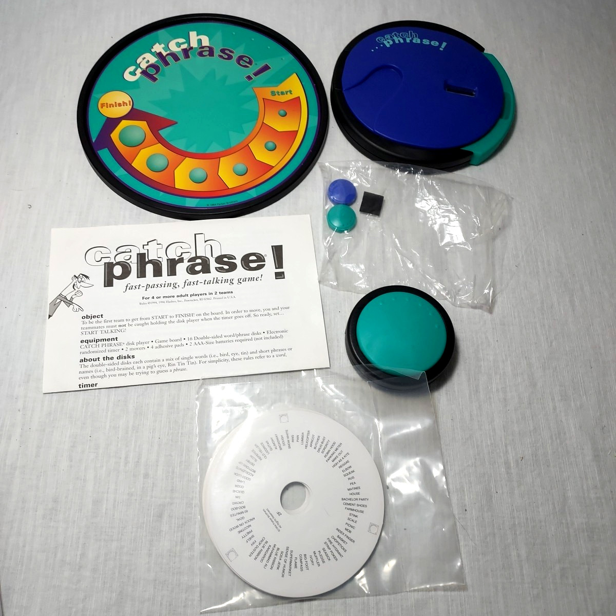 VINTAGE Catch Phrase Game COMPLETE WORKS Parker Brothers 1994 90s Words