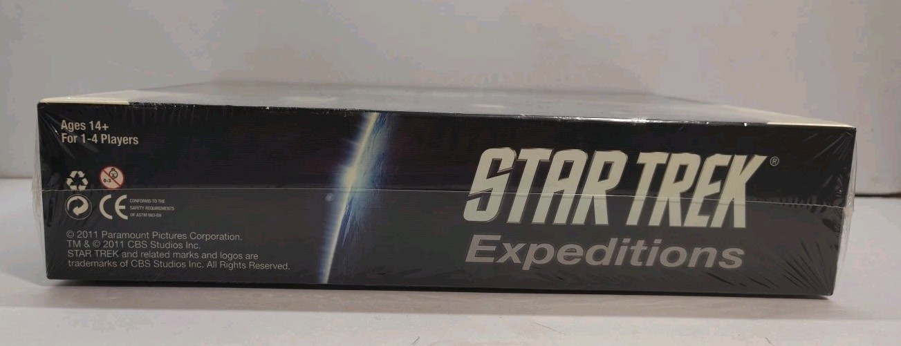 Star Trek Expeditions A Cooperative Board Game Wizkid NECA Heroclix New Sealed