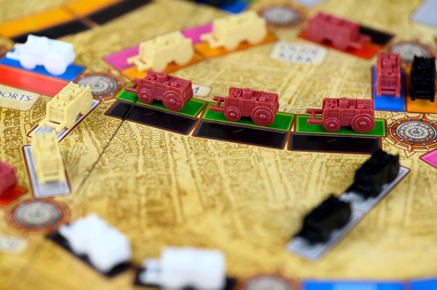 Ticket to Ride Express: Amsterdam [Board Game, 2 – 4 Players]