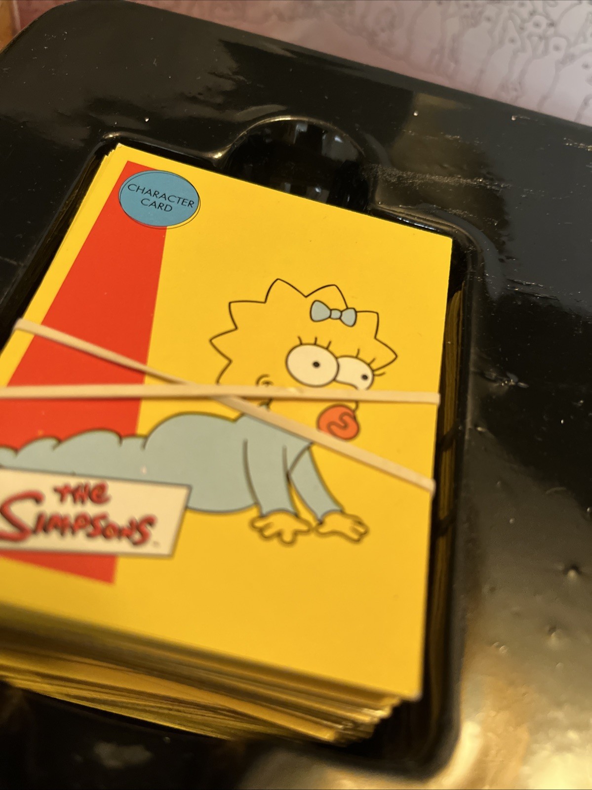 2000 The Simpsons Trivia Game in Collector Tin Complete