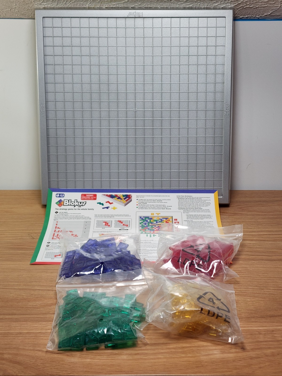 Blokus – A Strategy Game for the Whole Family Large Grid – Mattel 2009 EUC
