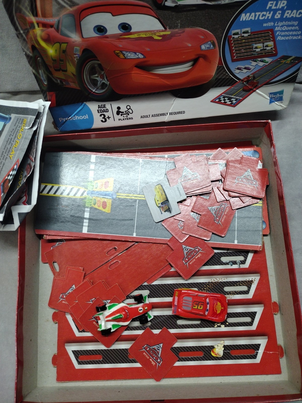 Hasbro Disney Pixar Cars 2 Edition Memory Game Match & Motor Speedway ~EUC~