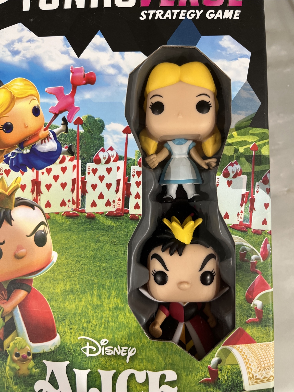 Pop! Funkoverse – Alice in Wonderland 100 CHASE Funko Games Strategy Board Game