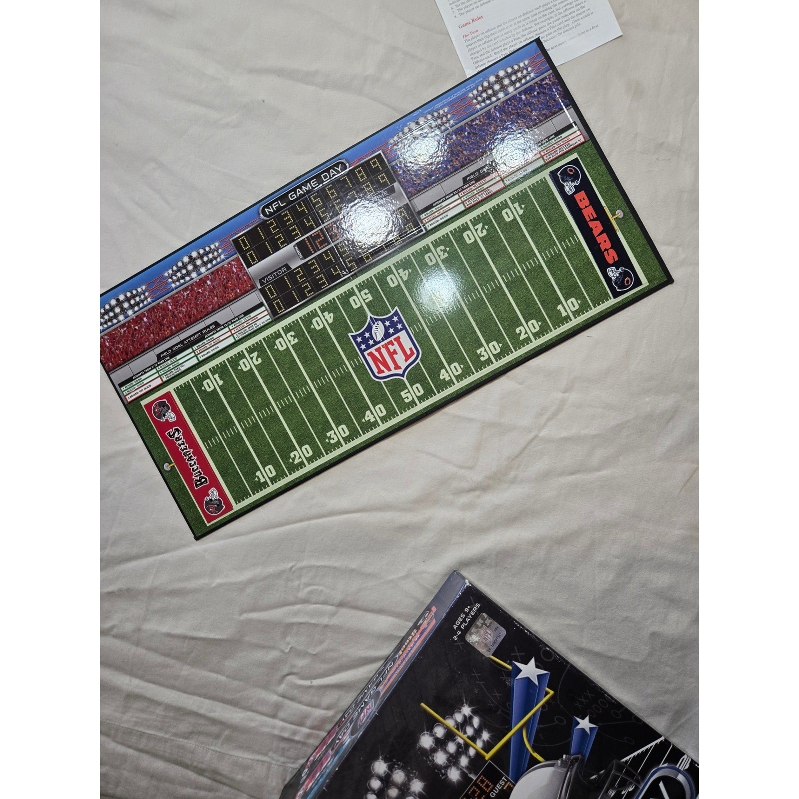 NFL Game Day The Ultimate Football Board Game All 32 Teams Magnetic Ages 9+