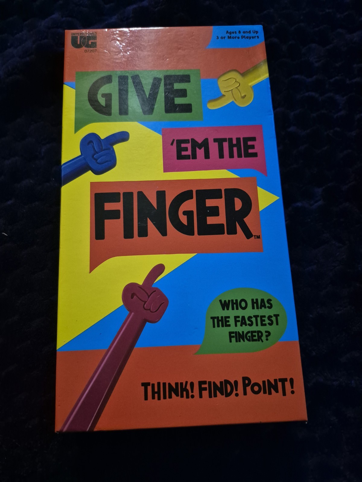 New – University Games Give ’em the Finger ☝️- Ages 8+ | 3+ players