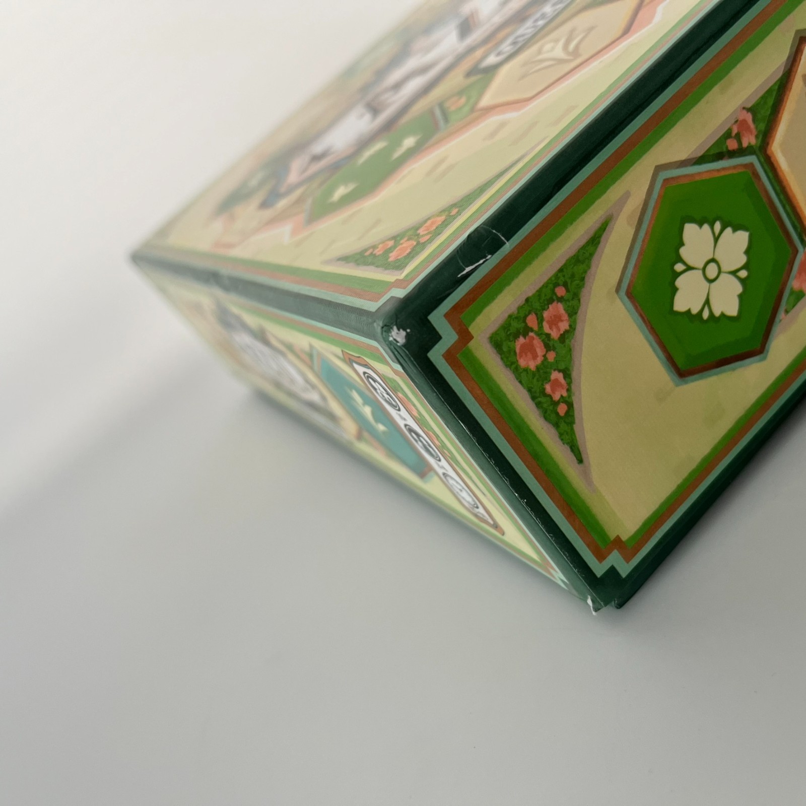 Azul: Queen’s Garden Board Game Next Move / Plan B Games Complete