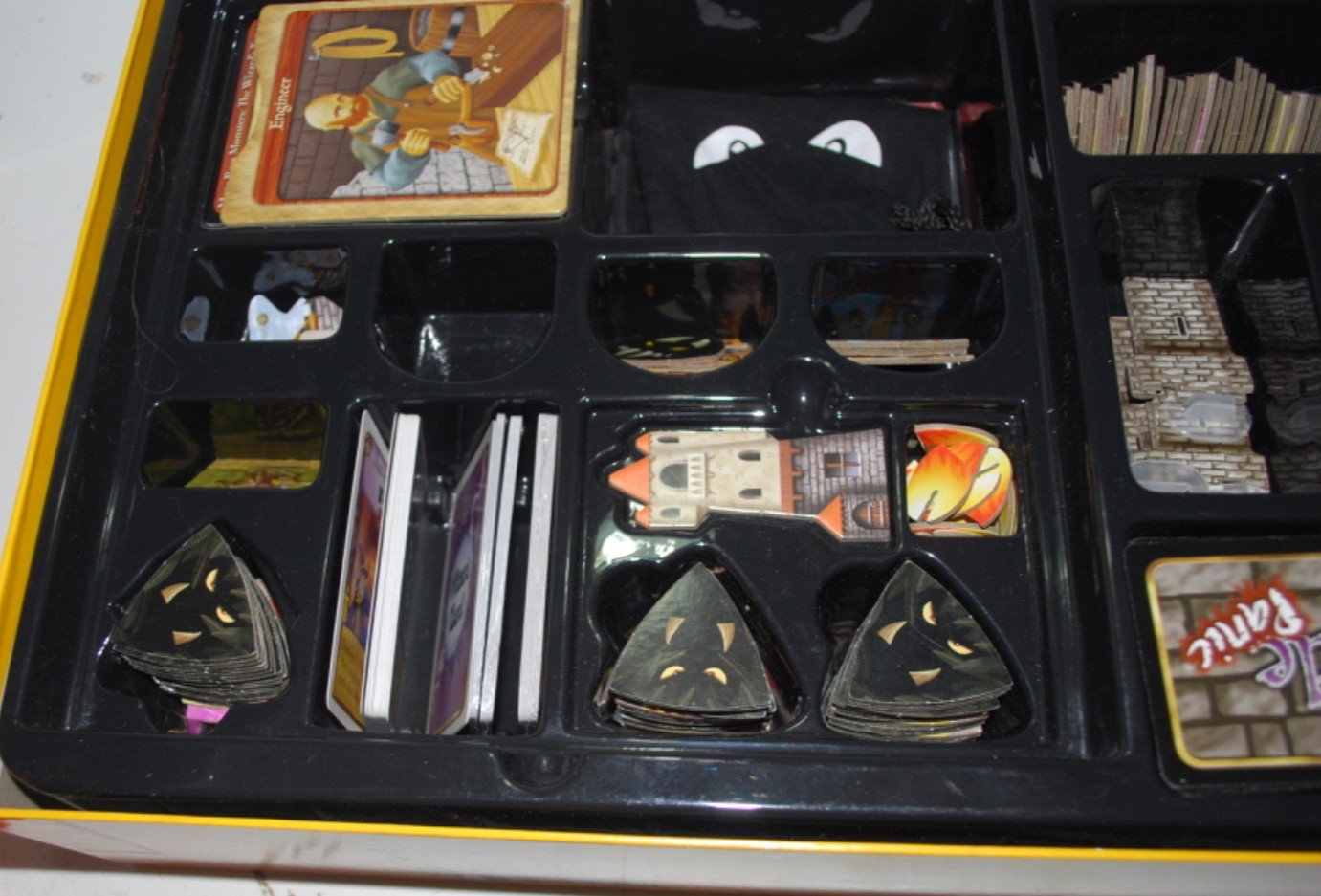 Castle Panic Big Box Game (2019) | Base Game + 3 Expansions | 99% Complete