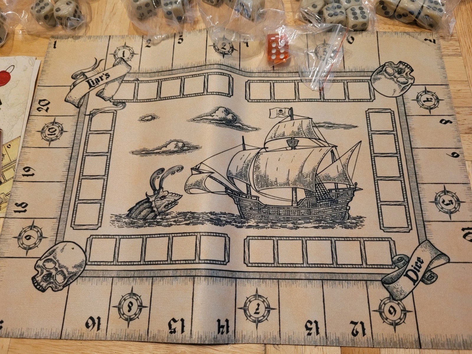 Brybelly Liar’s Dice Pirate Theme Complete Dice Game Set