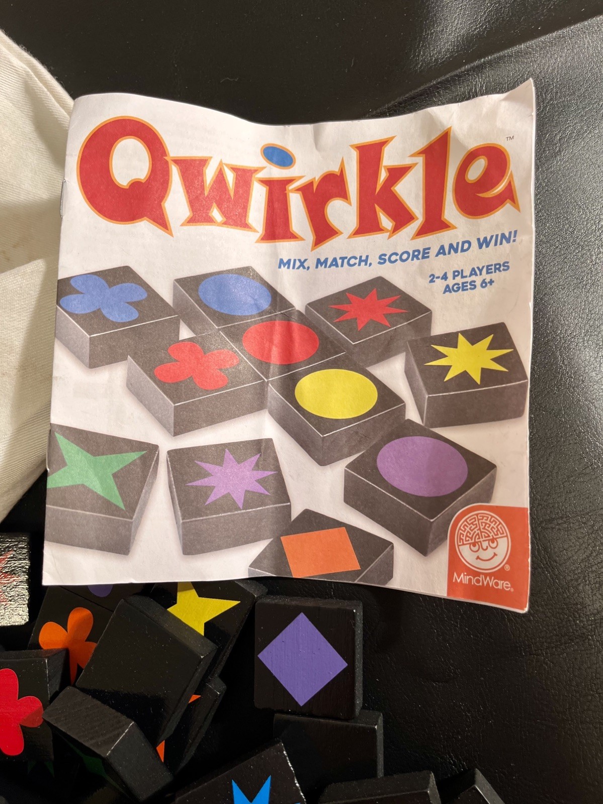 MindWare Qwirkle Game 105 Durable Wooden Tiles Drawstring Bag Family