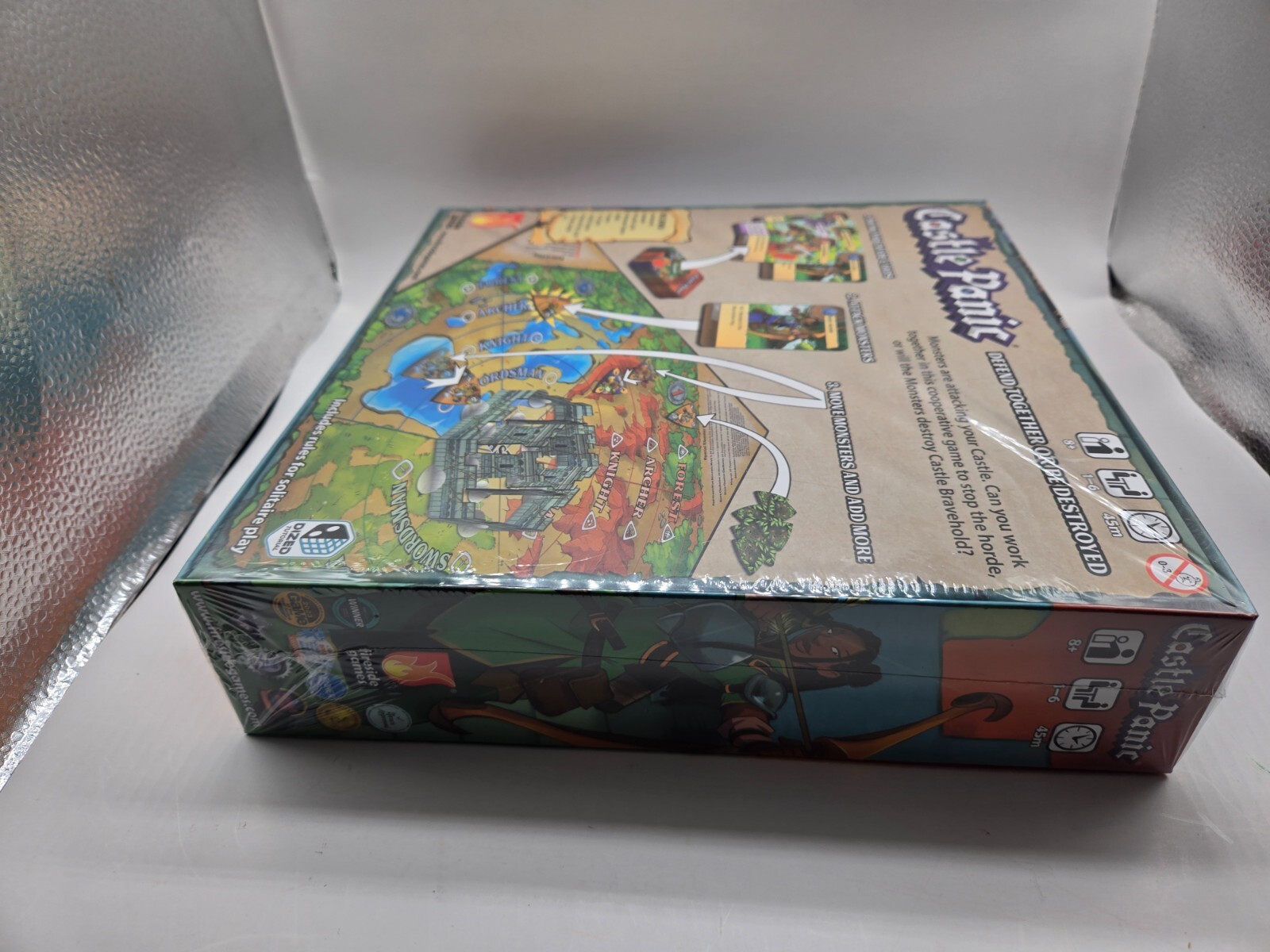 Fireside Games: Castle Panic 2nd Edition – Board Game