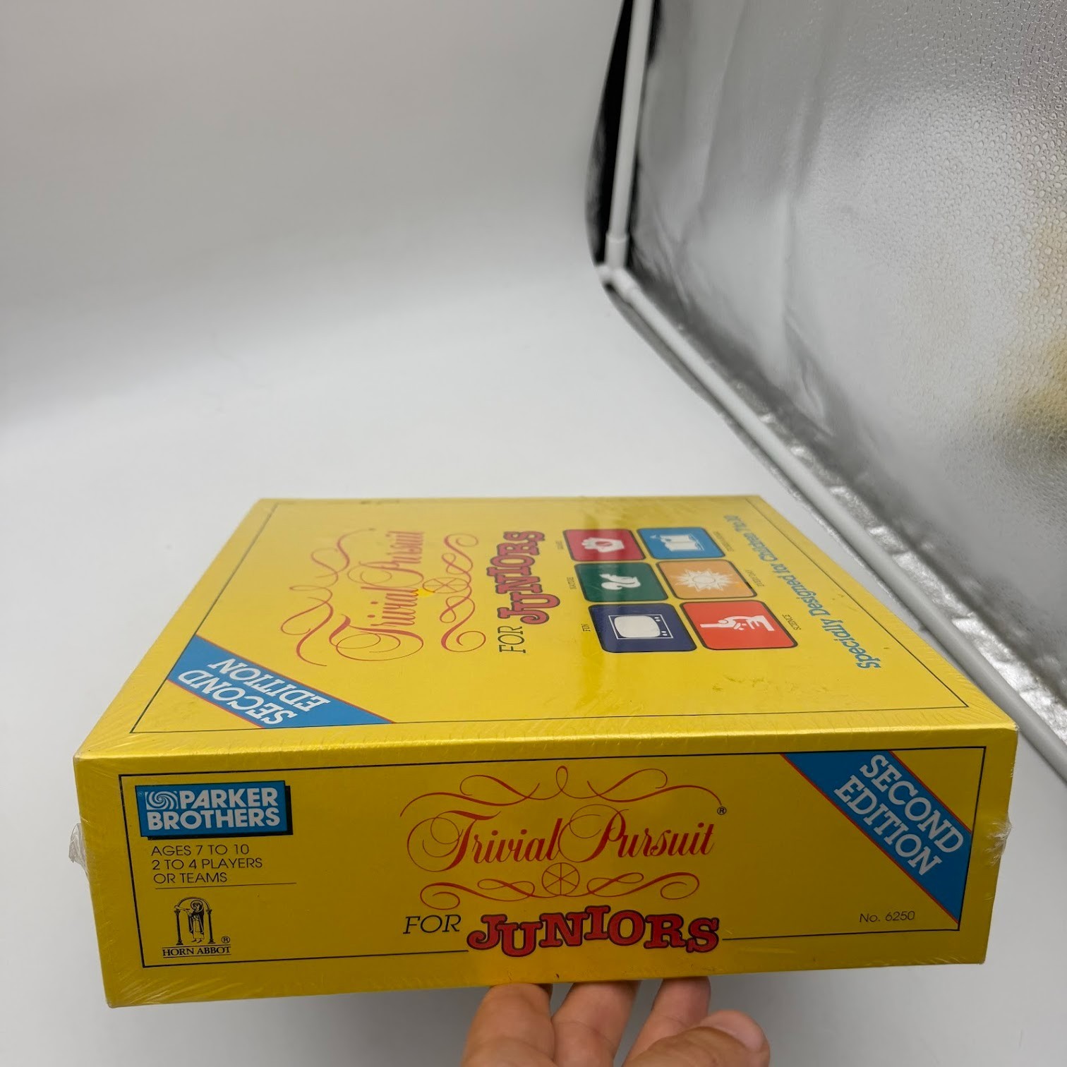 Trivial Pursuit For Juniors Second Edition Board Game 1990 Vintage NOS Sealed