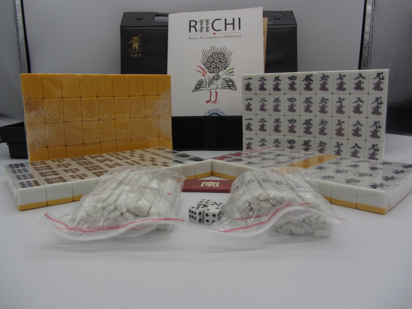 Yellow Mountain Imports Japanese Riichi Mahjong Set Yellow / White Brand New!!!