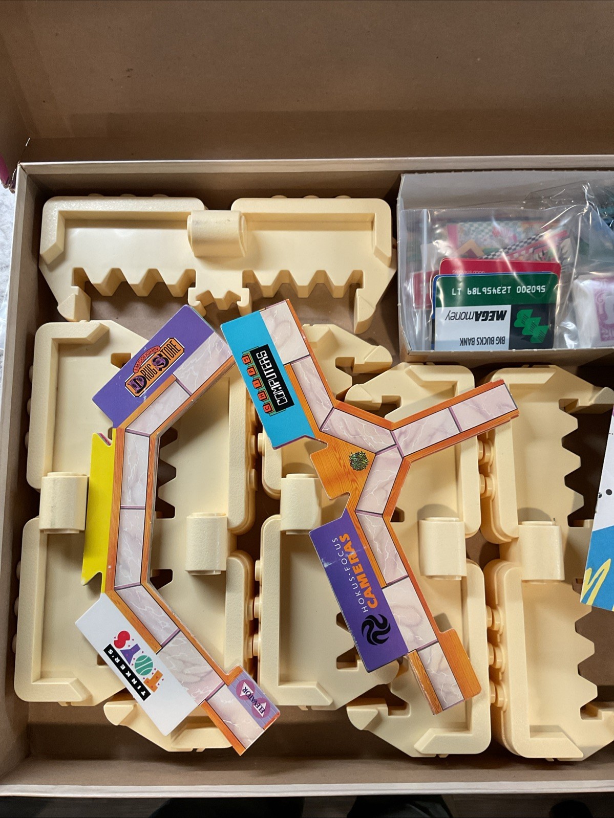 Vintage 1989 Mall Madness Electronic Board Game Milton Bradley 100% Complete