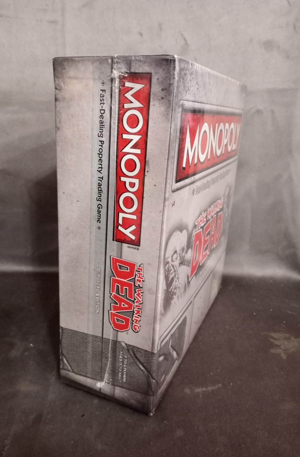 USAopoly Monopoly The Walking Dead Board Game Survival Edition NEW