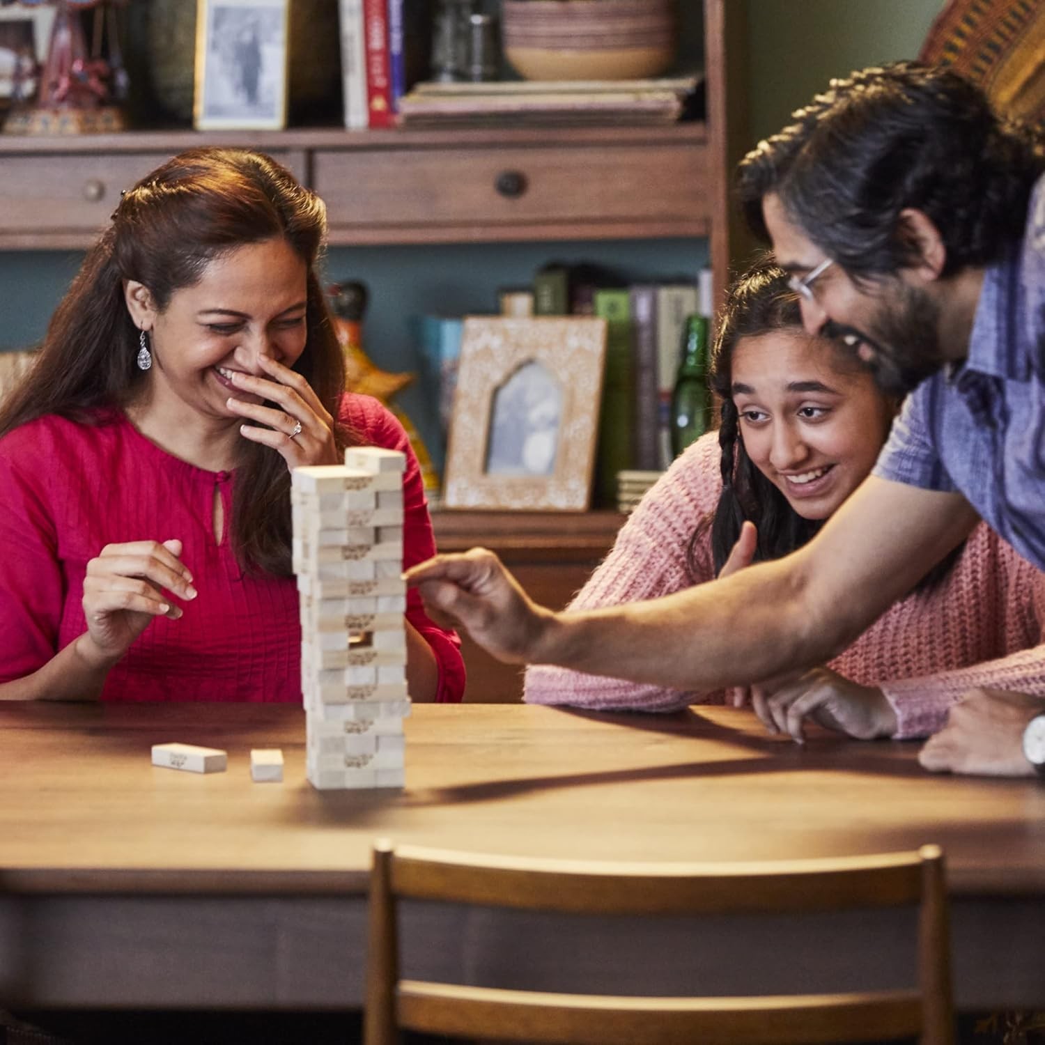 Jenga Classic Tower Game | Family Fun | Wood Blocks | Kids Party Game Ages 6+
