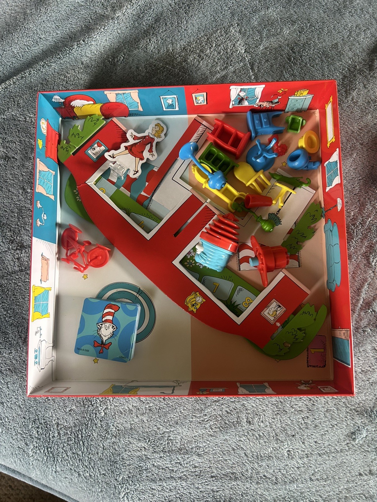 Dr. Seuss Whirly Fun Game Wonder Forge 2016 Cat in the Hat.