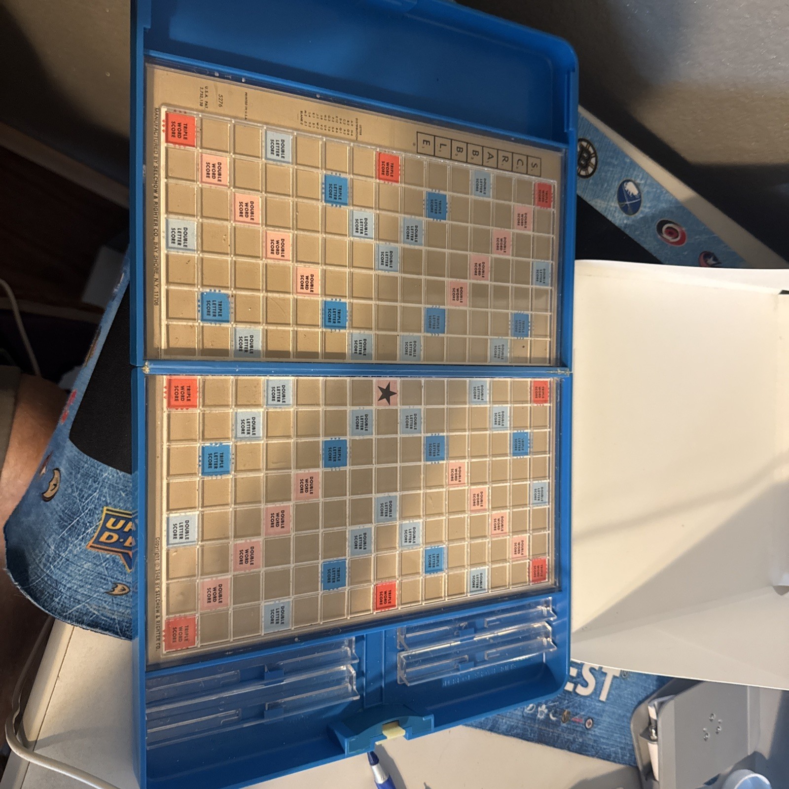 Vintage Scrabble Travel Game Magnetic 100 Tiles Complete Blue Case Set