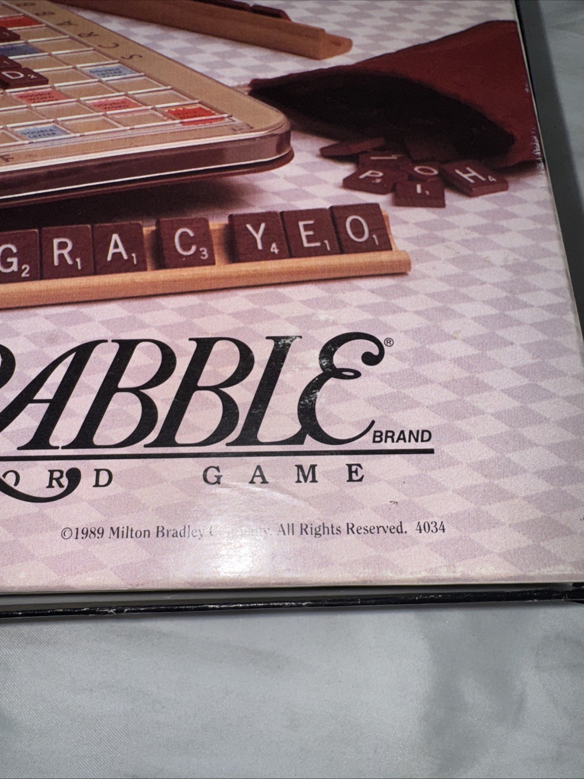 Scrabble Deluxe Edition Rotating Turntable Board Game Vintage 1989