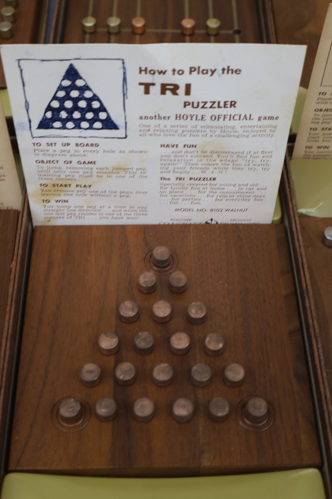 Vintage Hoyle Official Games Walnut Puzzle Set Complete 7 Games Stancraft 1964