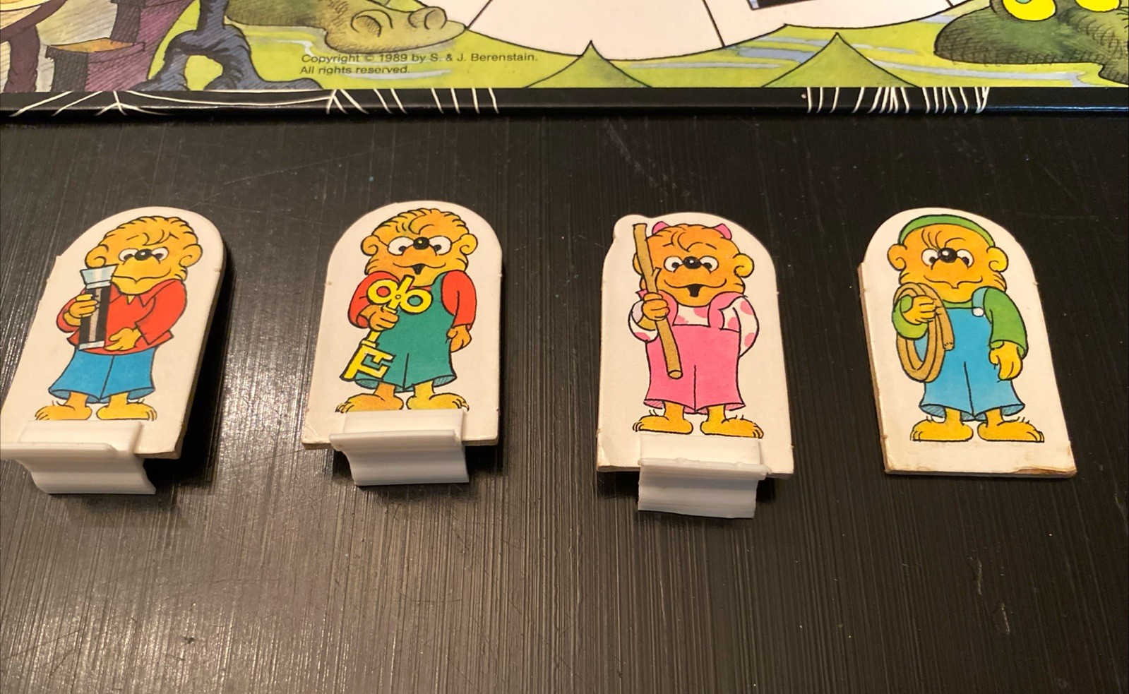 Vintage 1989 The Berenstain Bears Spooky Old Tree Board Game