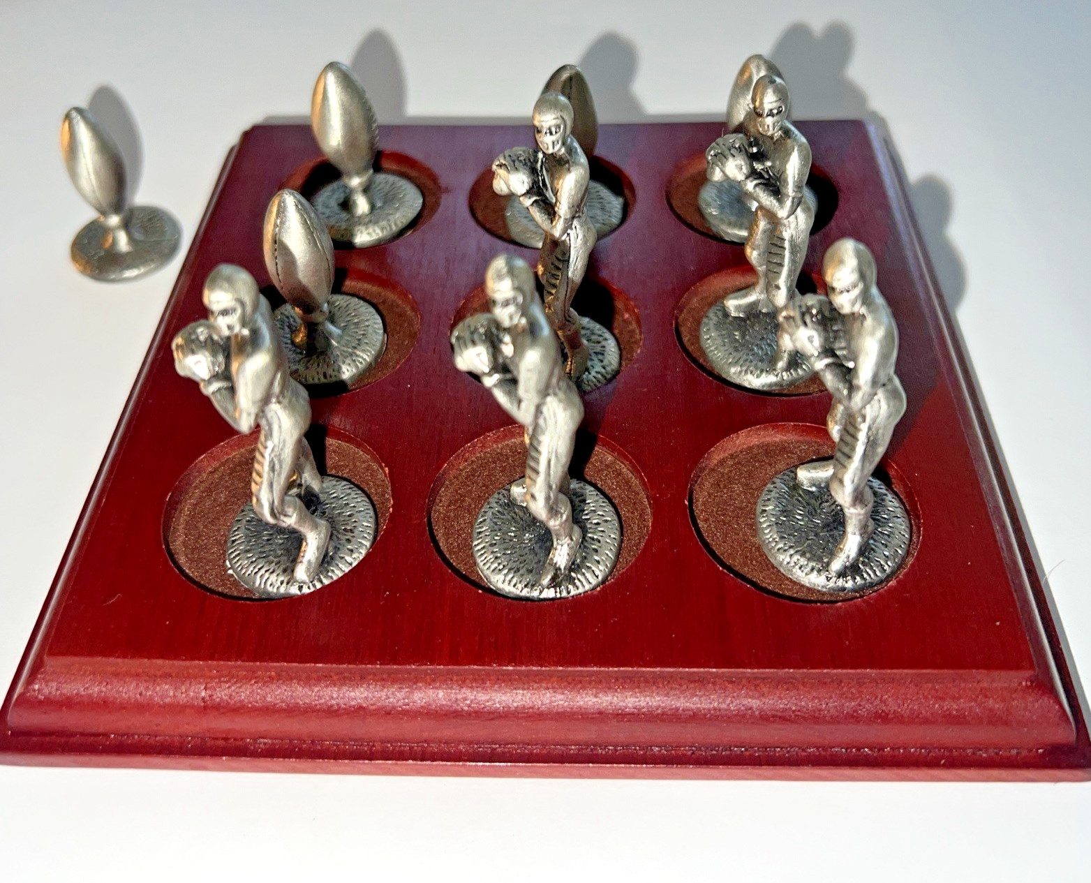 NFL Tic Tac Toe Pewter Mini Figures Figurine Football Players Board Game Lot