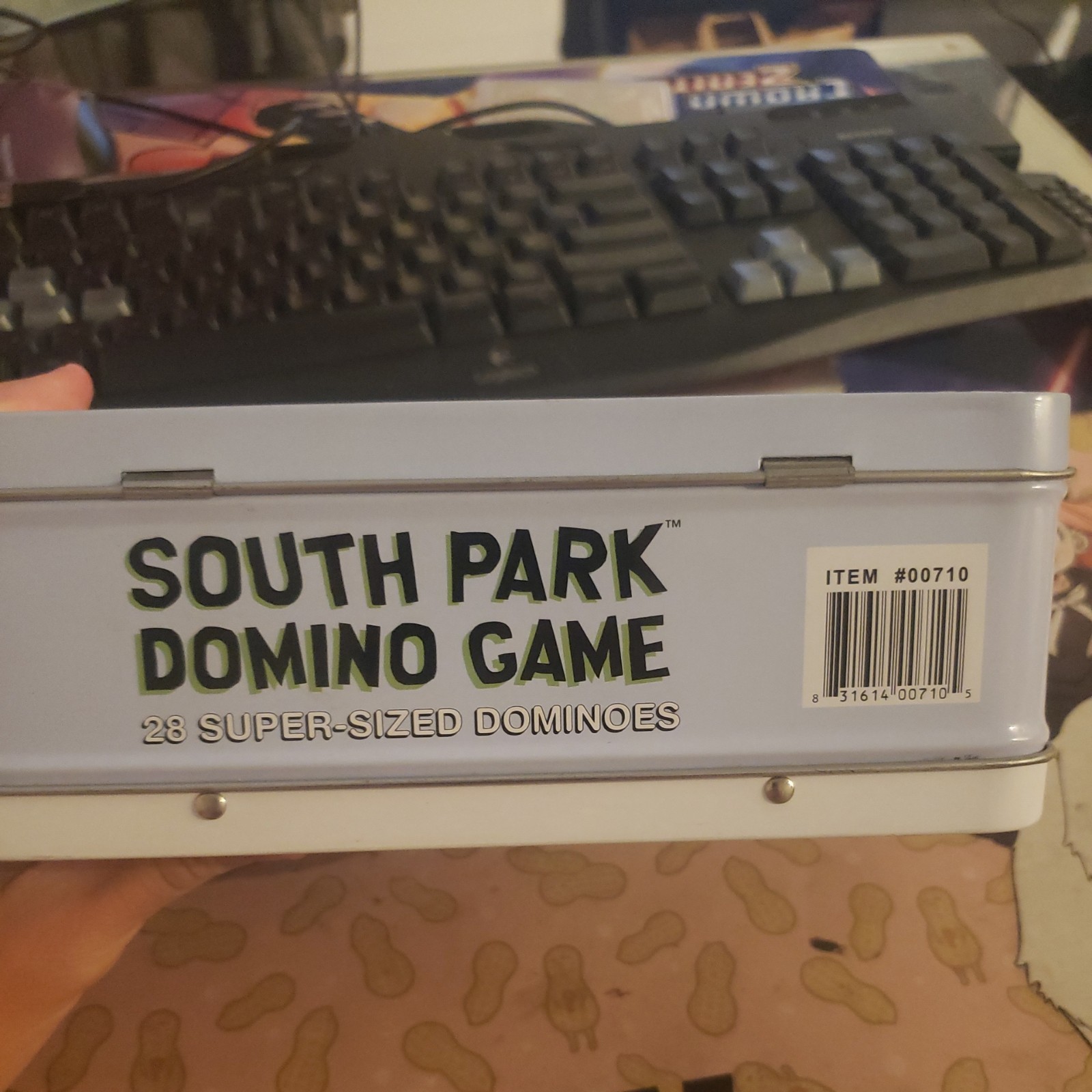 South Park Comedy Central Domino Game 28 Super-Sized Dominoes With Lunch Box Toy