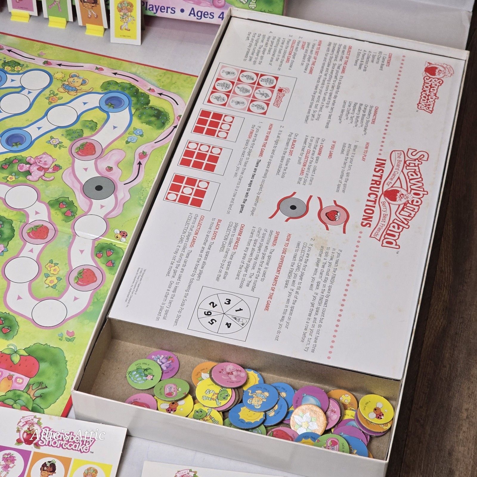 Vintage Strawberry Shortcake Strawberryland Family Board Game Toy COMPLETE 4+