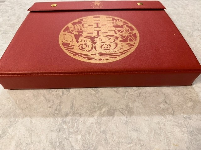 Yellow Mountain Imports Chinese Mahjong Set – “Rouge Harmony”