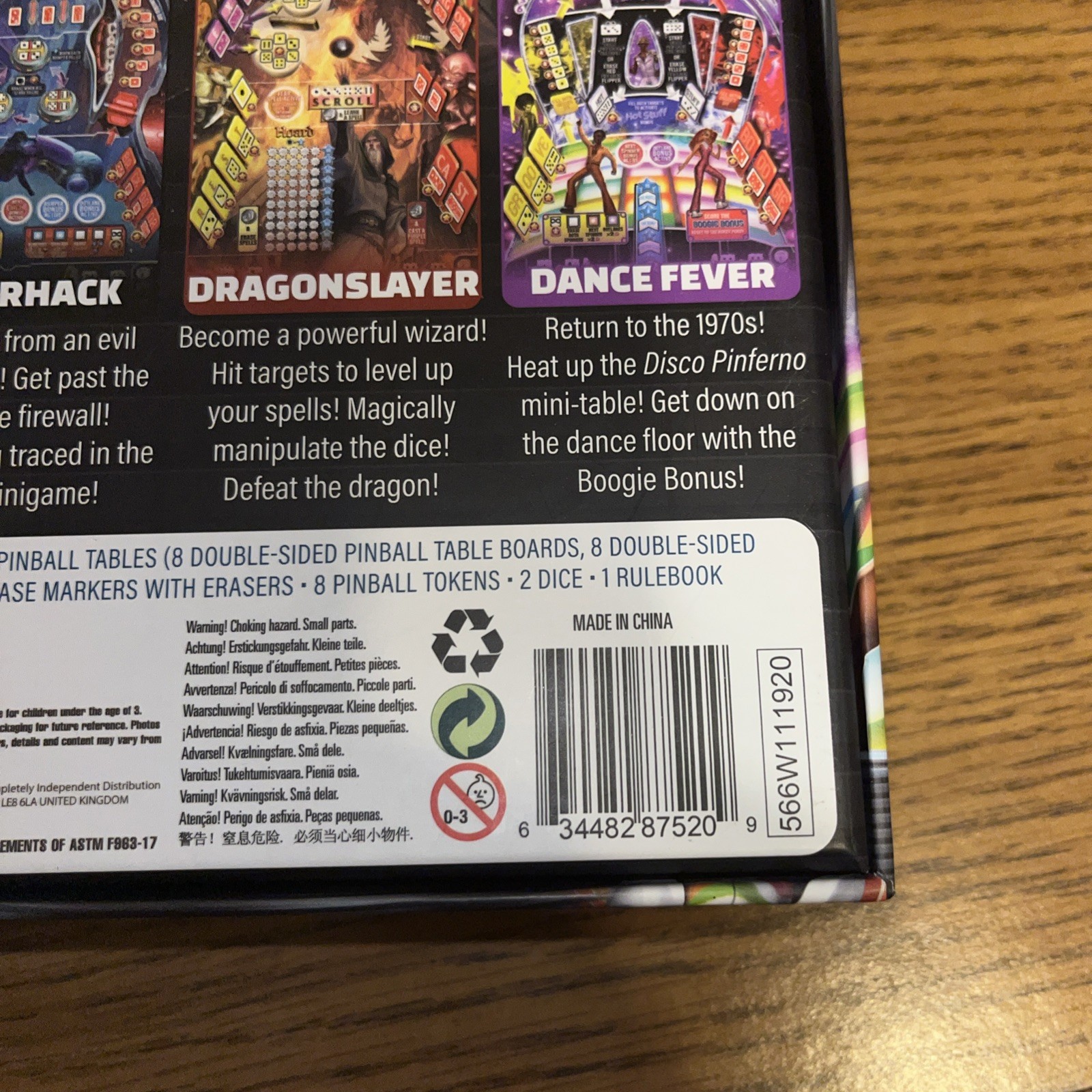 WizKids Super-Skill Pinball 4-Cade Roll & Write Pinball Dice Game New Open Box