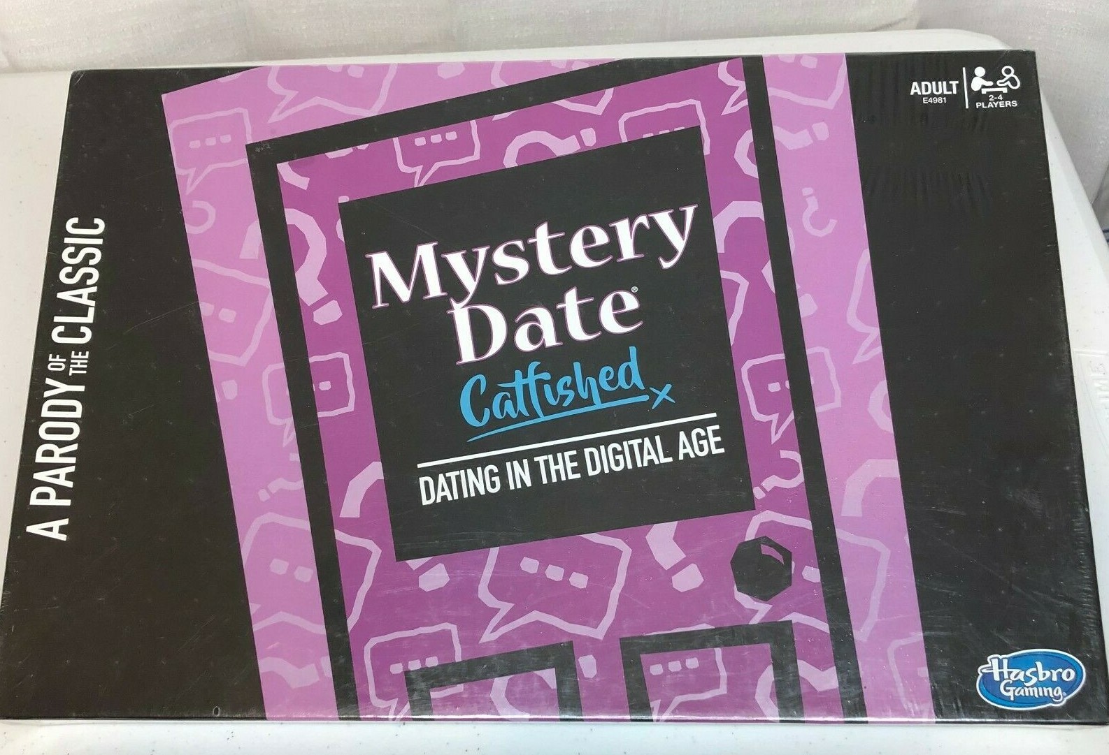 MYSTERY DATE CATFISHED DATING IN THE DIGITAL AGE Game Hasbro 2018