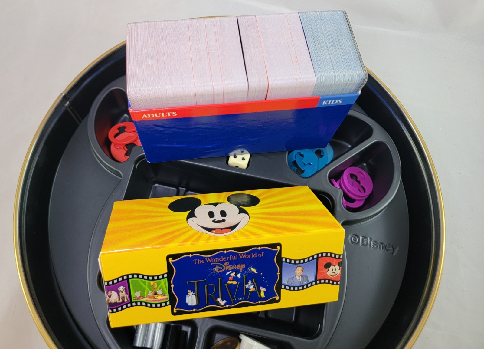 The Wonderful World Of Disney COMPLETE Trivia Board Game In Tin 1997