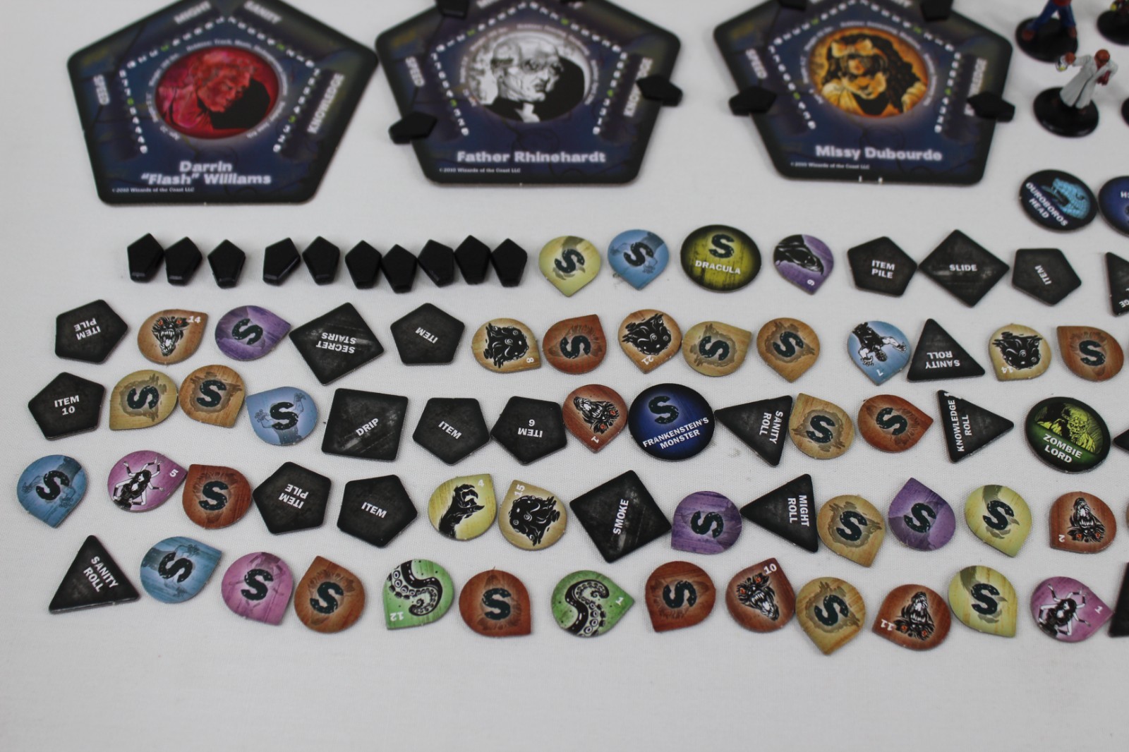 Betrayal at House on the Hill 2nd Edition Horror Board Game * Missing 3-Pieces