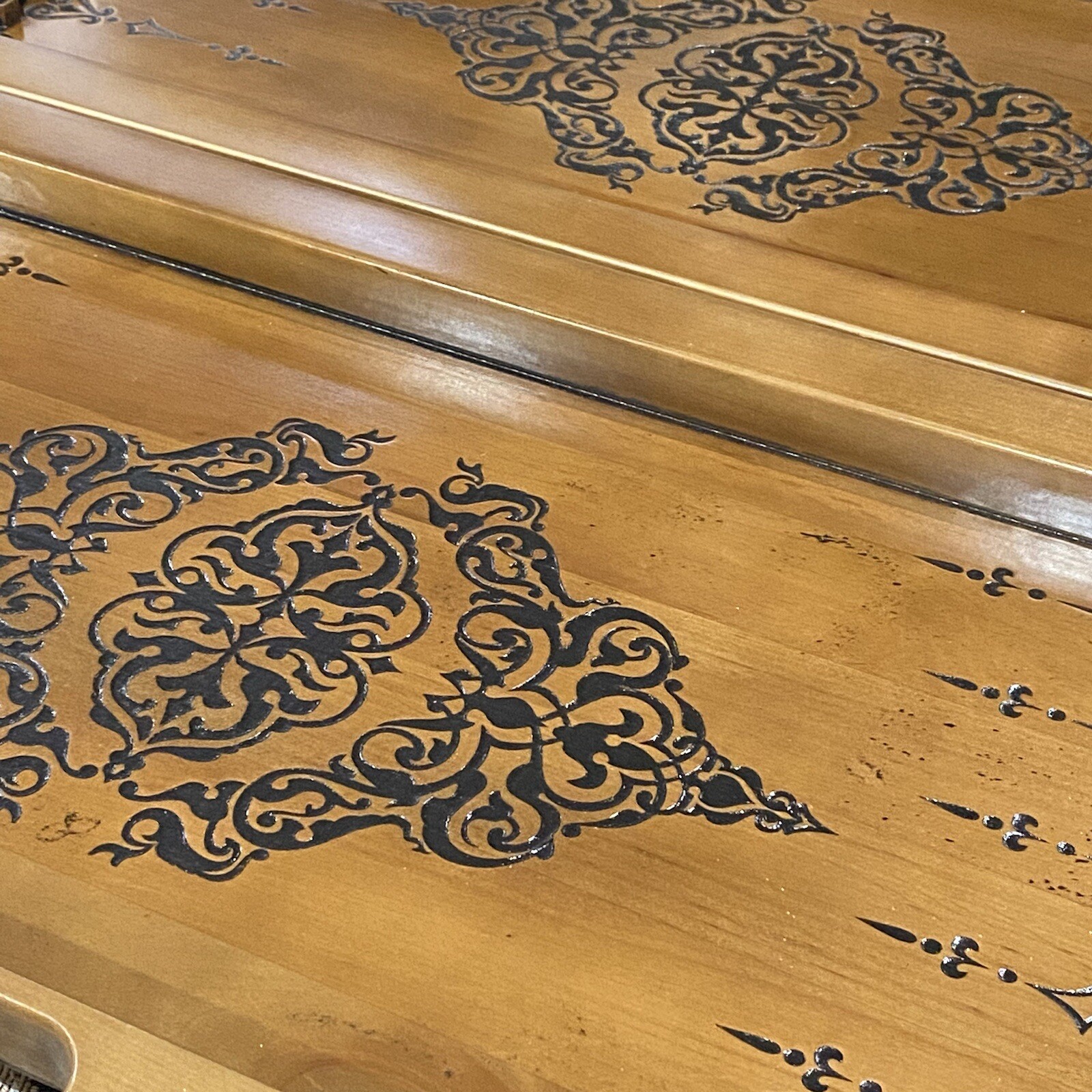Backgammon Board w/ Checkers Benjamin Franklin Custom Design Alder and Ash Wood