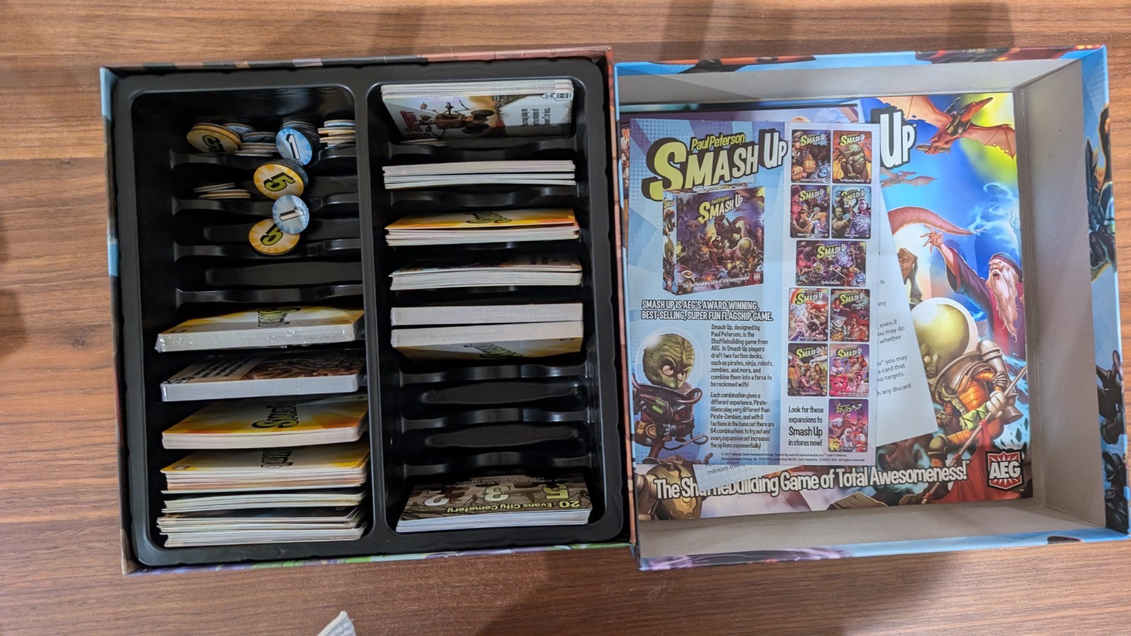 Smash Up The Shufflebuilding Game of Total Awesomeness Board Game Paul Peterson