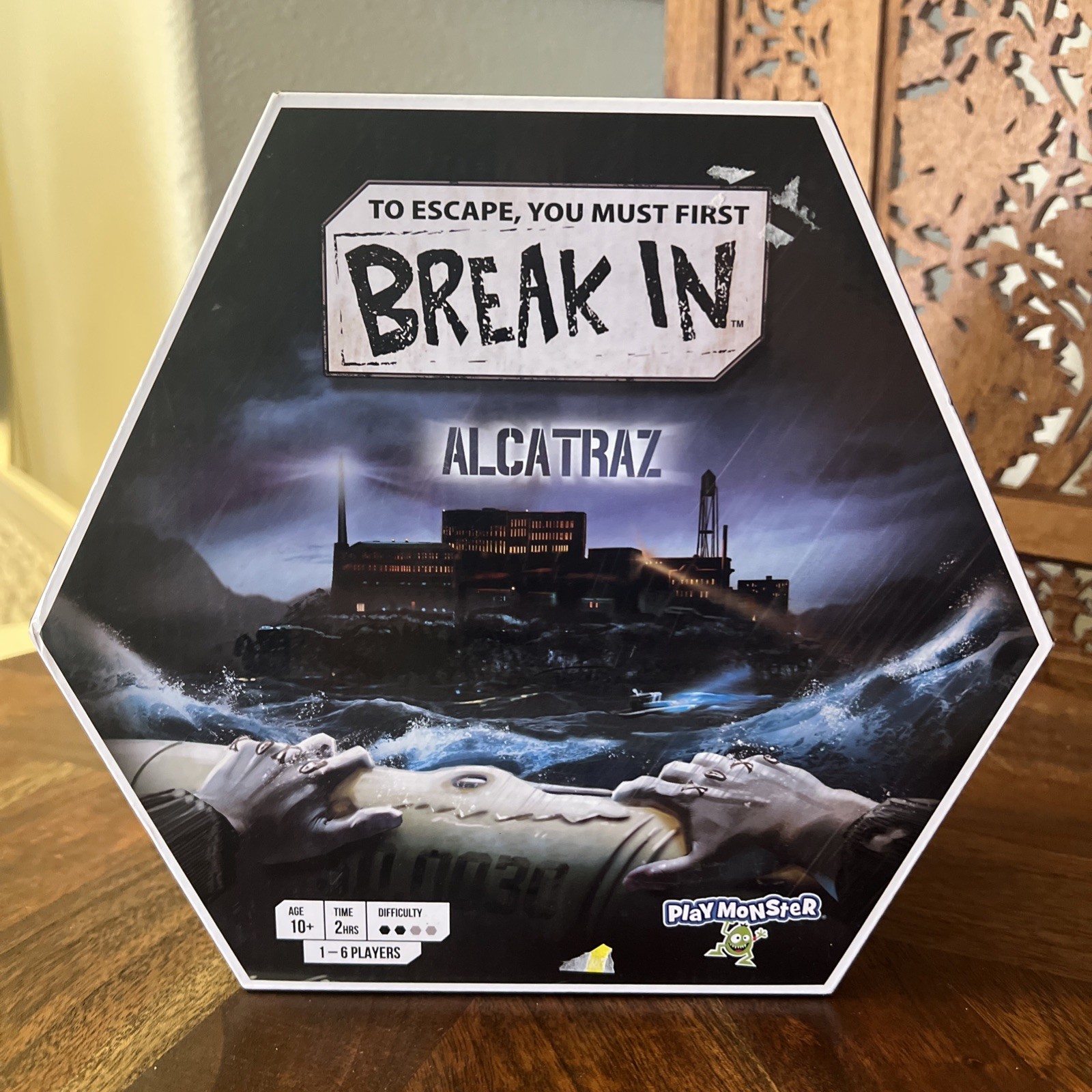 Break In Alcatraz Play Monster Game Escape Party Game NEW Sealed Board Game Nite