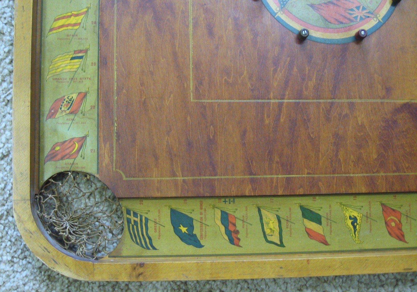 Early 1900’s CARROM-ARCHARENA “FLAGS Of The NATIONS” CROKINOLE / CARROM BOARD #2