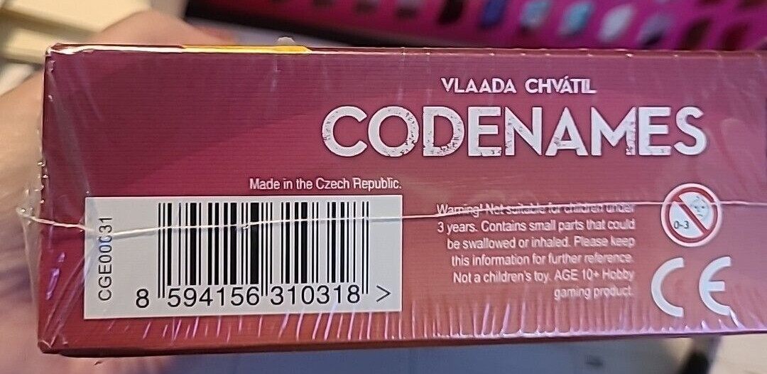 Vlaada Chvatil CODENAMES Party Game Czech Games Edition NEW 8+ Word CGE
